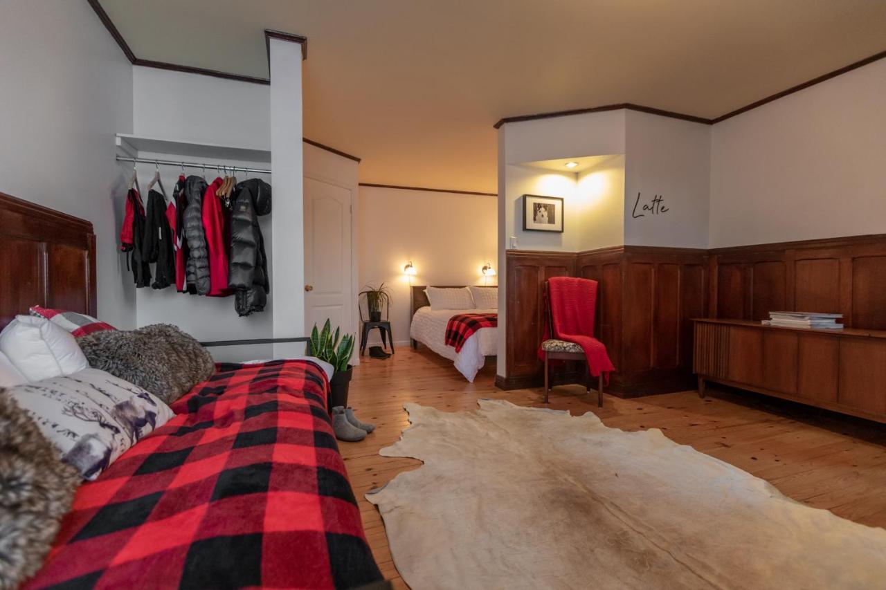 Auberge & Campagne Saint-Ferreol-les-Neiges ภายนอก รูปภาพ